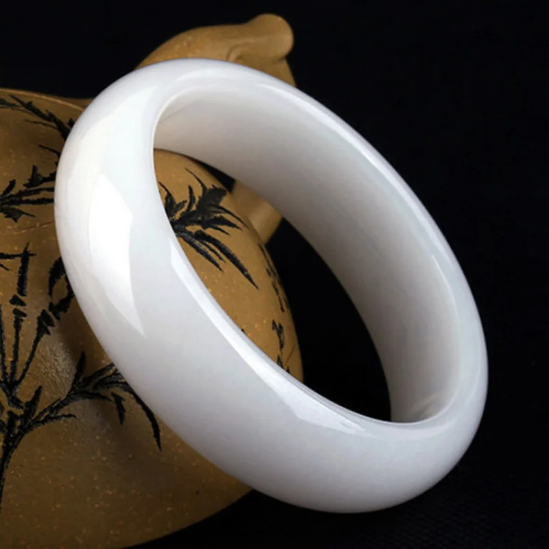 White Jade Bracelet Quartz Rock Jade Bracelet Jade Craft Geometric Shape Semi-Handmade Semi-Mechanical Ethnic Style
White Jade Bracelet Quartz Rock Jade Bracelet Jade Craft Geometric Shape Semi-Handmade Semi-Mechanical Ethnic Style