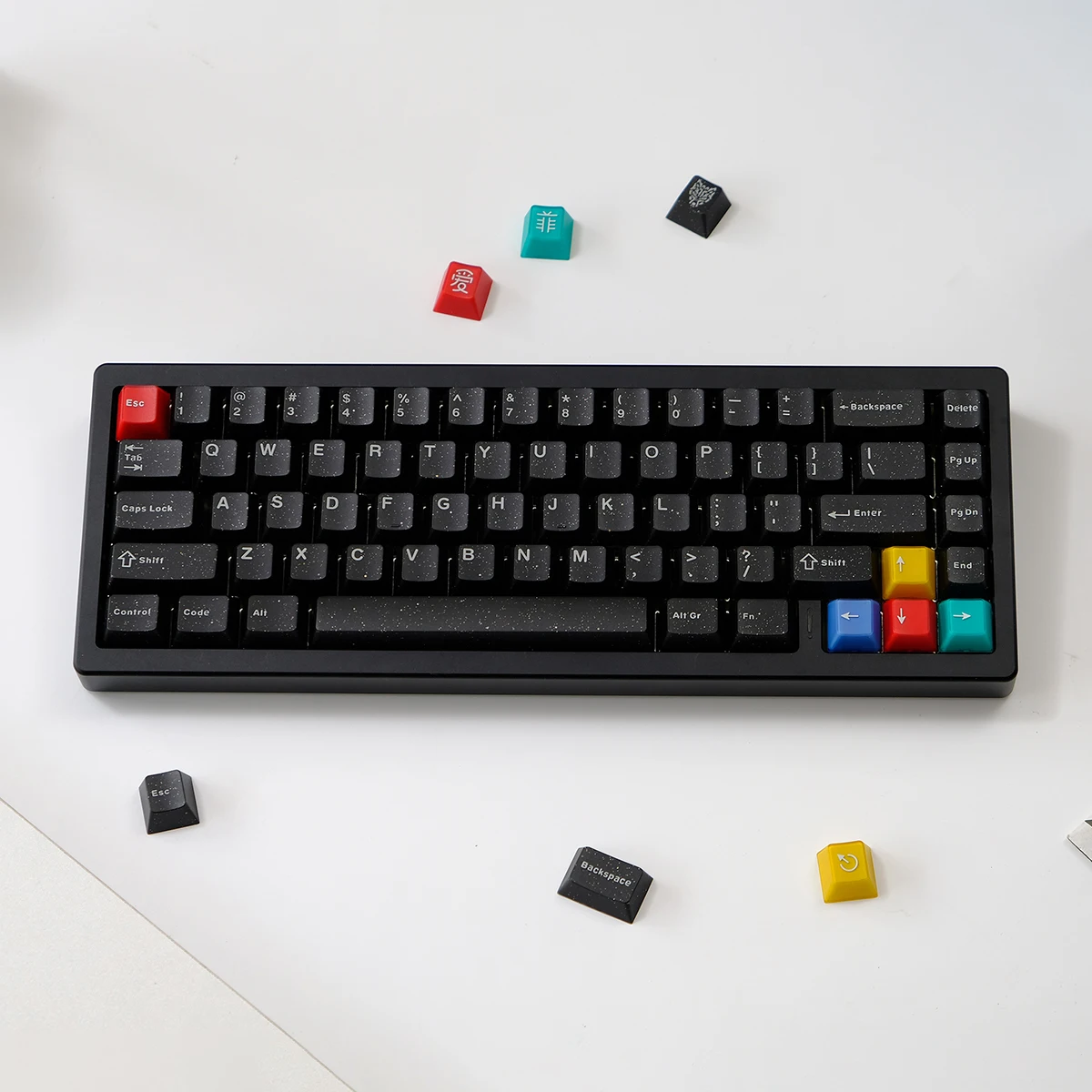 Neon glitter semi-transparent black keycap Original height ABS two-color molding Suitable for 61/75/87 and other keyboards
Neon glitter semi-transparent black keycap Original height ABS two-color molding Suitable for 61/75/87 and other keyboards