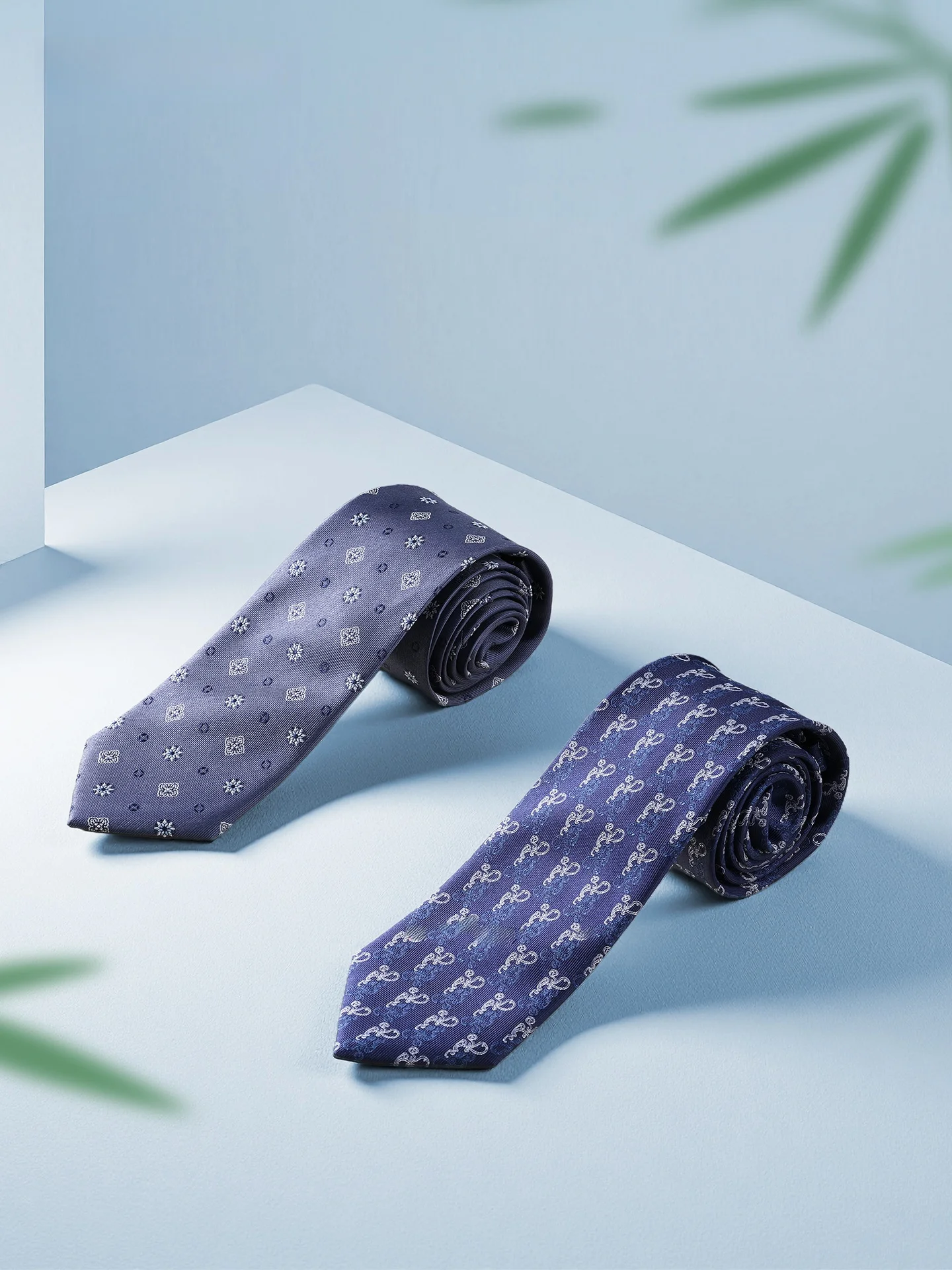 Suzhou Museum Taihu Snow Collaborative Silk Tie Men's Shirt Floral Embroidery Birthday Gift Chinese Style Fashion Accessory
Suzhou Museum Taihu Snow Collaborative Silk Tie Men's Shirt Floral Embroidery Birthday Gift Chinese Style Fashion Accessory