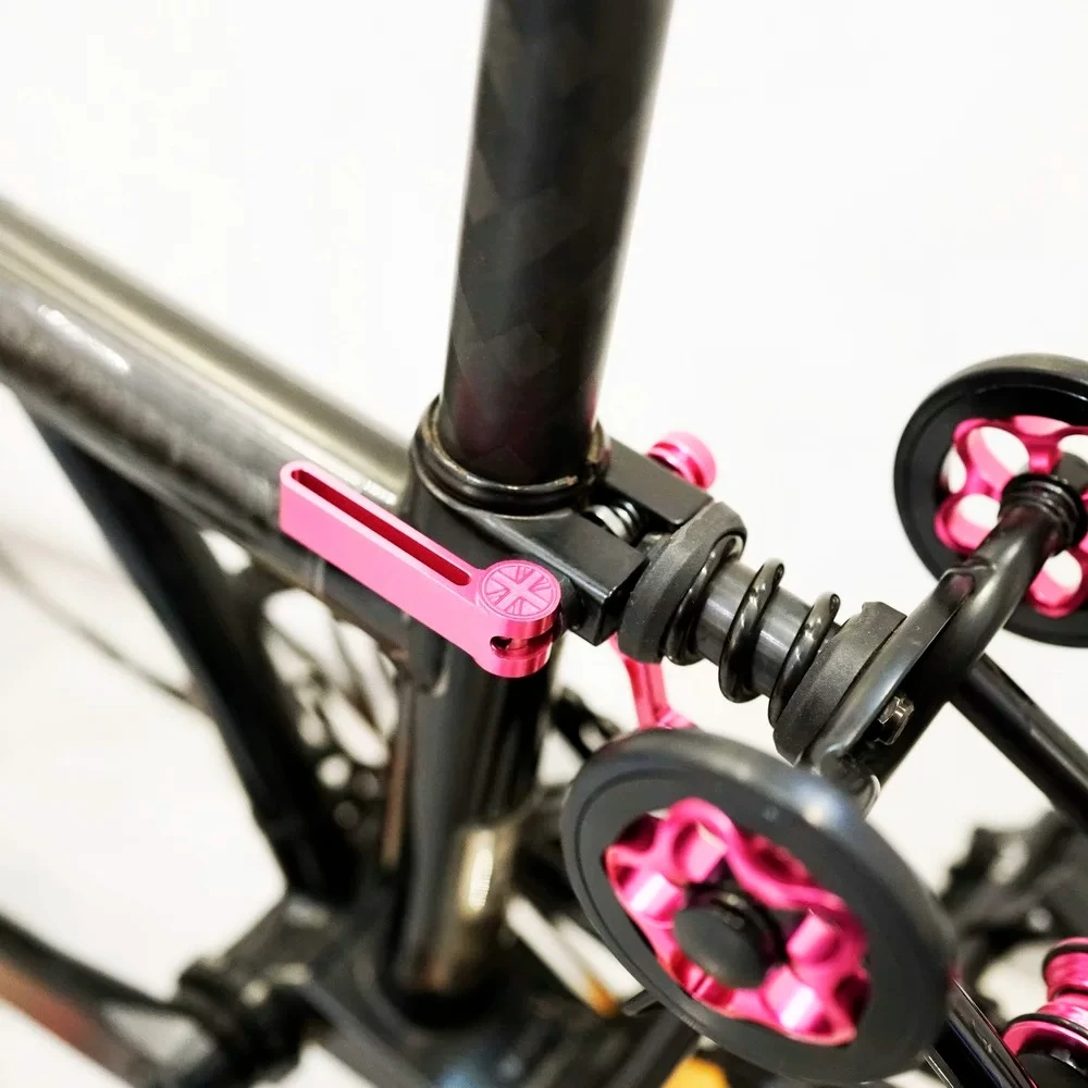 UnionJack Seat Tube Clamp for Brompton Aline/Cline/Pline Seatpost Clamp Laser Engraved Buckle Wrench
UnionJack Seat Tube Clamp for Brompton Aline/Cline/Pline Seatpost Clamp Laser Engraved Buckle Wrench