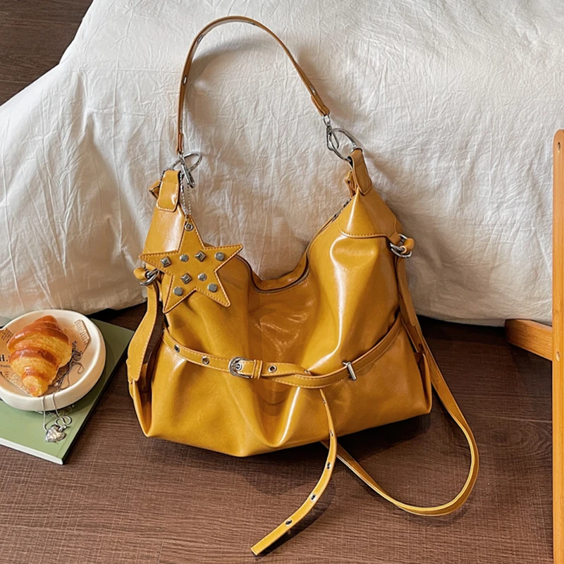 Soft PU Leather Shoulder Bag 2026 New Fashion Commute Underarm Handbag Luxury Brand Designer Bucket Crossbody Tote Bags Black
Soft PU Leather Shoulder Bag 2026 New Fashion Commute Underarm Handbag Luxury Brand Designer Bucket Crossbody Tote Bags Black