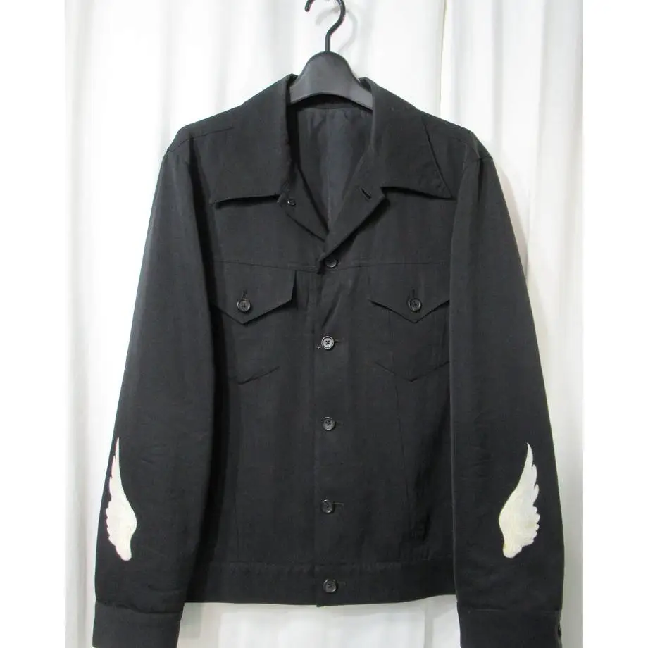 TOP-YAMAMOTO ® Dark Style Black Suit Jacket for Men - Slim Fit Business Wool Embroidered Wings Short Style
TOP-YAMAMOTO ® Dark Style Black Suit Jacket for Men - Slim Fit Business Wool Embroidered Wings Short Style