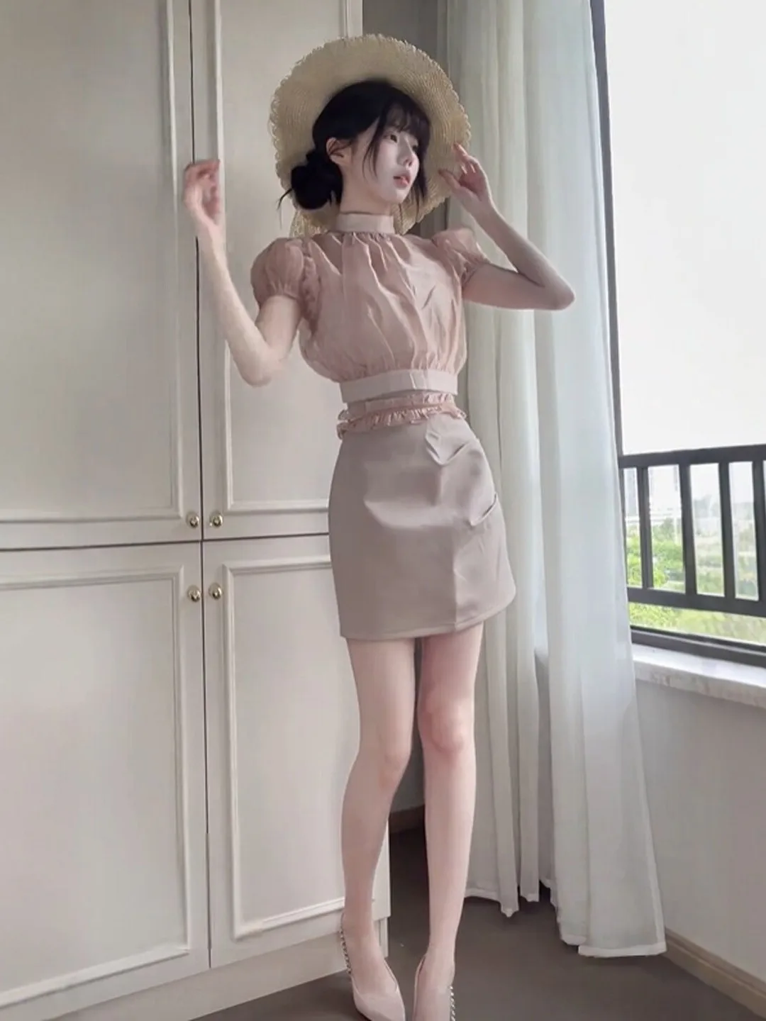 Elegant Gentle Wind Summer Outfit Short Skirt Bodycon Tank Top And Skirt Set Comfortable Cotton Blend High Waist Short Skirt
Elegant Gentle Wind Summer Outfit Short Skirt Bodycon Tank Top And Skirt Set Comfortable Cotton Blend High Waist Short Skirt
