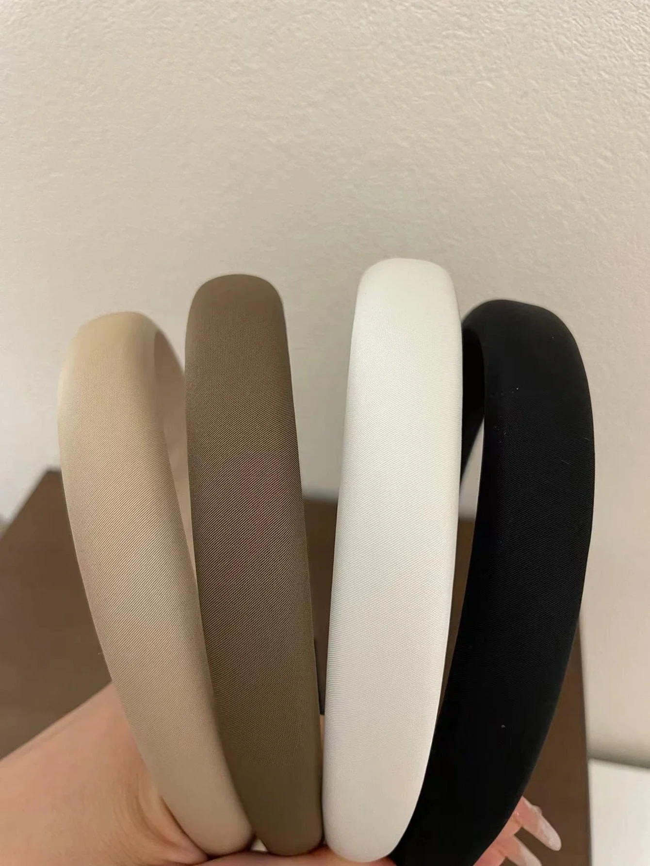 4pcs Set Women Solid Color Earth Tone Fabric Headband 2cm Width Daily Outdoor Hair Accessory
4pcs Set Women Solid Color Earth Tone Fabric Headband 2cm Width Daily Outdoor Hair Accessory
