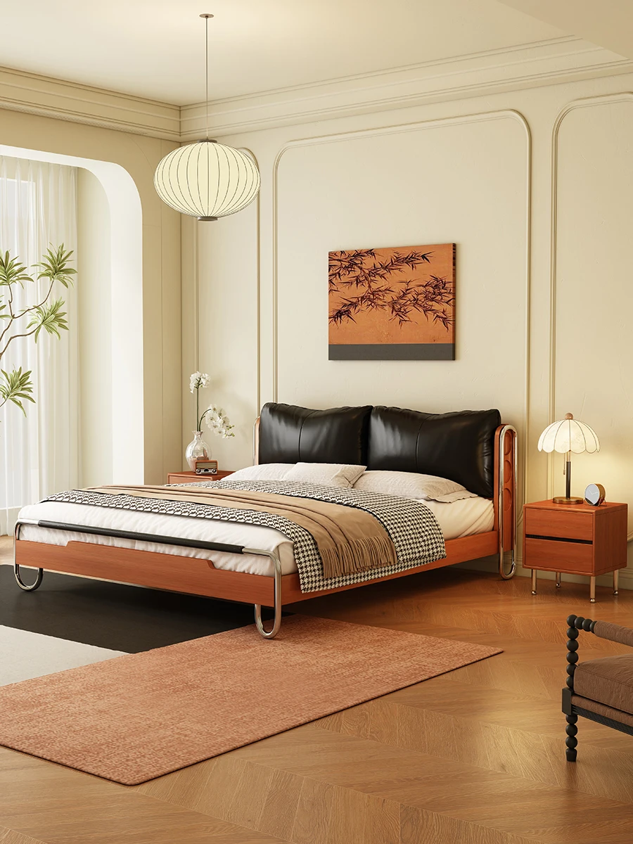 Средневековая кровать из черной кожи и массива дерева в стиле Баухаус, ретро-кровать с мягким изголовьем
Средневековая кровать из черной кожи и массива дерева в стиле Баухаус, ретро-кровать с мягким изголовьем