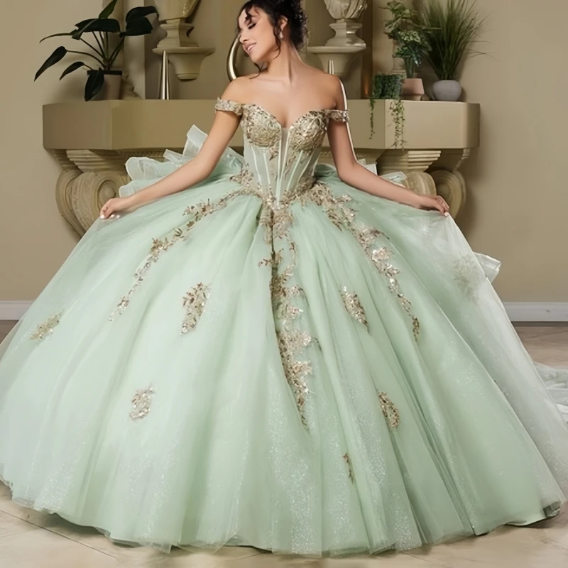 Mint Green Princess Quinceanera Dresses Off Shoulder Applique Lace Beads Tull Sweet 16 Dress Ball Gown Vestidos 15 Anos
Mint Green Princess Quinceanera Dresses Off Shoulder Applique Lace Beads Tull Sweet 16 Dress Ball Gown Vestidos 15 Anos