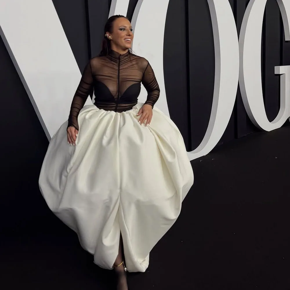 Satin Ball Gown Birthday Skirt For Women High Waist Bubble Hem Long Maxi Skirt Ruched Wedding Party Skirt Without Top
Satin Ball Gown Birthday Skirt For Women High Waist Bubble Hem Long Maxi Skirt Ruched Wedding Party Skirt Without Top