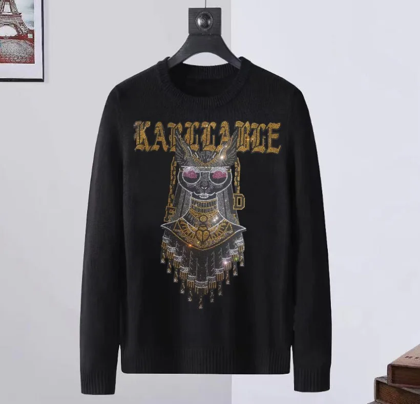 Men Hip Hop top pullover Slim Fit Casual Men tees Male Brand Streetwear Rhinestones Pullover sweate
Men Hip Hop top pullover Slim Fit Casual Men tees Male Brand Streetwear Rhinestones Pullover sweate