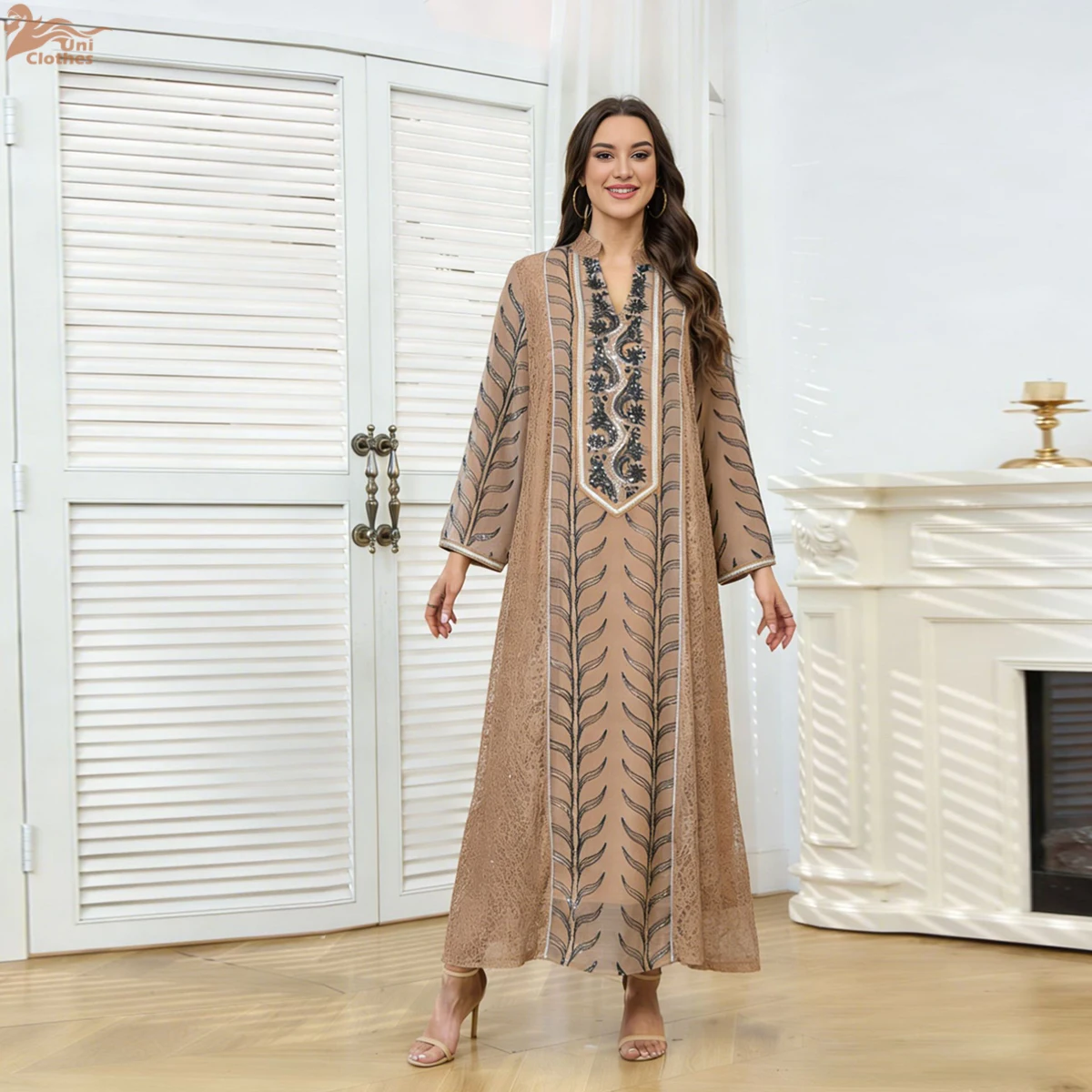 Zahraa New Luxury Woman Evening Dress Dubai Mesh Sleeve Abaya V-Neck Embroidery Caftan Marocain Femme
Zahraa New Luxury Woman Evening Dress Dubai Mesh Sleeve Abaya V-Neck Embroidery Caftan Marocain Femme
