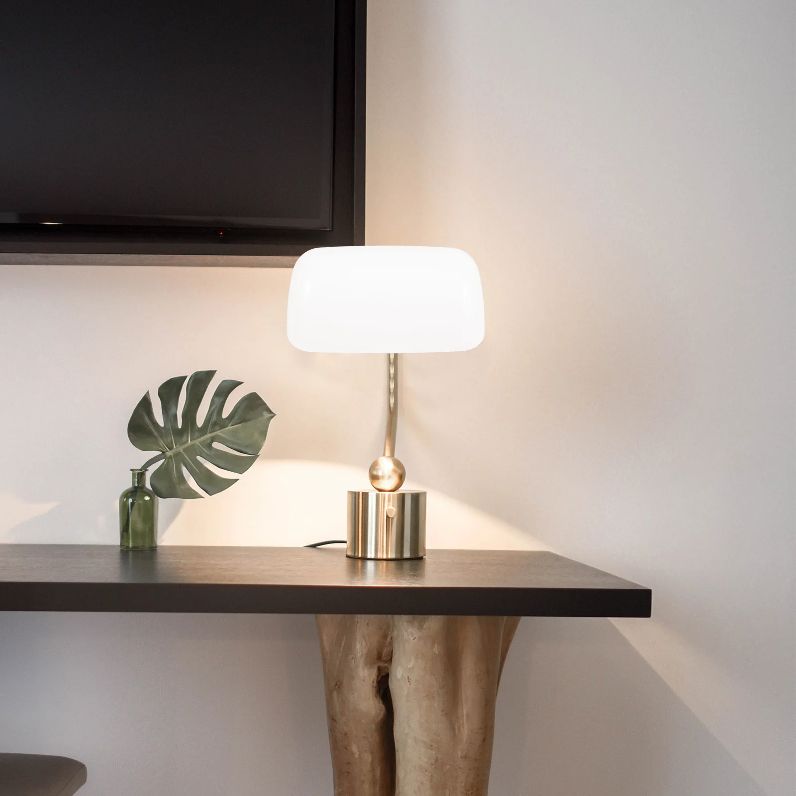 2 шт., винтажный сменный абажур для банковской лампы, зеленый пластиковый ретро-настольный чехол для настольной лампы для прикроватной тумбочки для чтения, гостиной
2 шт., винтажный сменный абажур для банковской лампы, зеленый пластиковый ретро-настольный чехол для настольной лампы для прикроватной тумбочки для чтения, гостиной