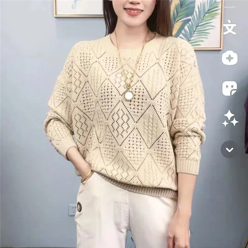 Casual Hollowed-Out Knitted Sweater Women O-Neck Pollover Spring Autumn Middle Aged Mom Jumper Knitwear Tops Loose Female T1357
Casual Hollowed-Out Knitted Sweater Women O-Neck Pollover Spring Autumn Middle Aged Mom Jumper Knitwear Tops Loose Female T1357