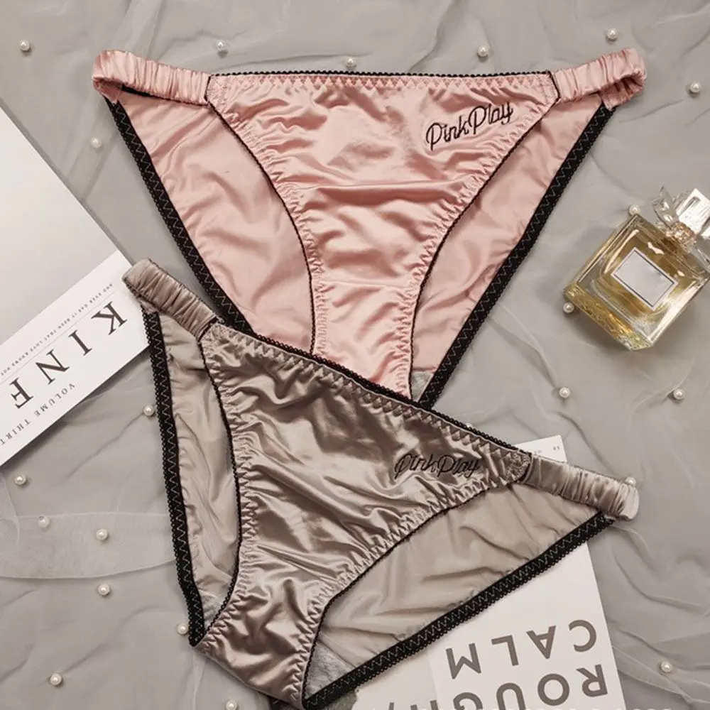 Sexy Underpants Smooth Fitness Thong Embroidery Panty Briefs Underwear Sport Panties
Sexy Underpants Smooth Fitness Thong Embroidery Panty Briefs Underwear Sport Panties