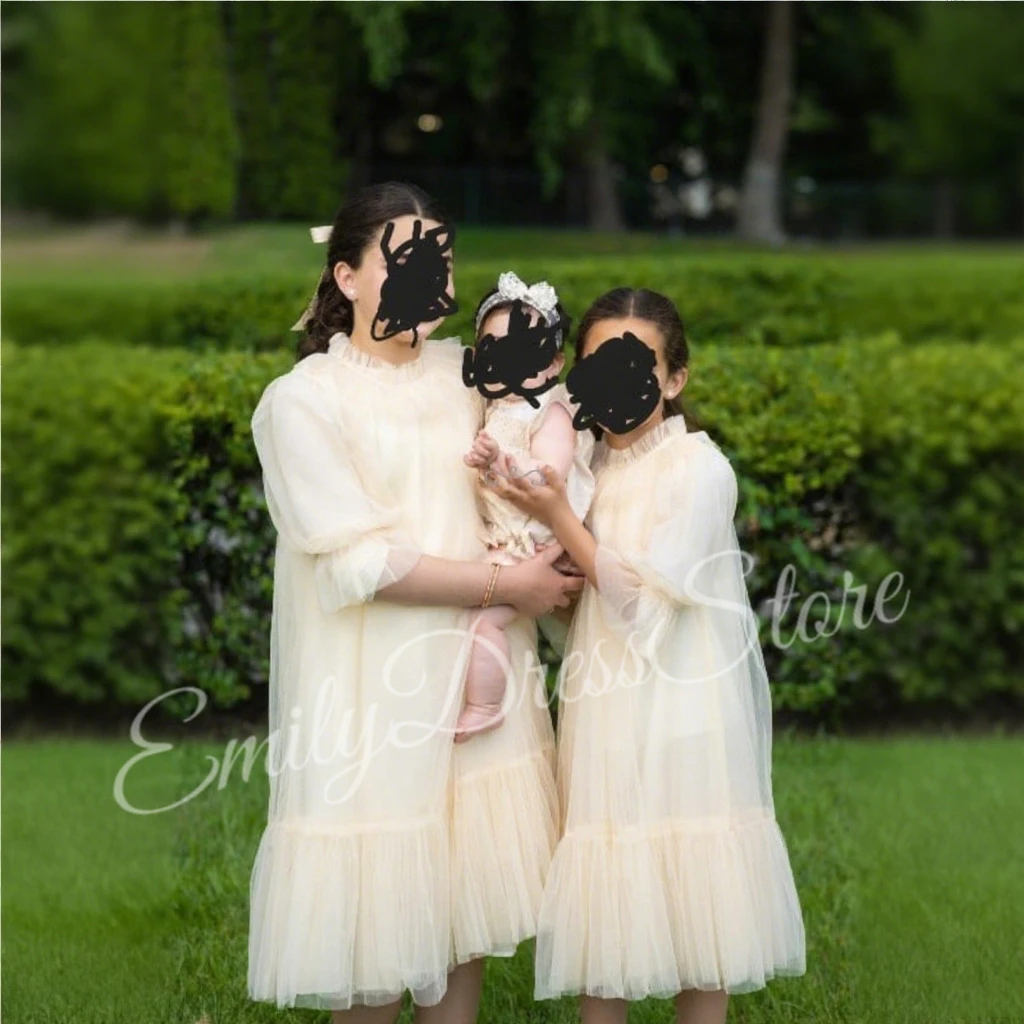 Customized Flower Girl Dress For Wedding Bridesmaid Tulle Half Sleeve Knee Length Kids Birthday Party First Communion Gown
Customized Flower Girl Dress For Wedding Bridesmaid Tulle Half Sleeve Knee Length Kids Birthday Party First Communion Gown