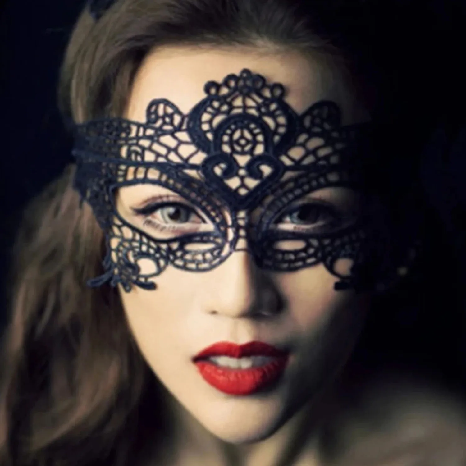 Hot Black Queen Lace Mask Embroidery Appliques Party Costume Carnival Mask Woman Accessories Wedding Mask Halloween Masquerade
Hot Black Queen Lace Mask Embroidery Appliques Party Costume Carnival Mask Woman Accessories Wedding Mask Halloween Masquerade