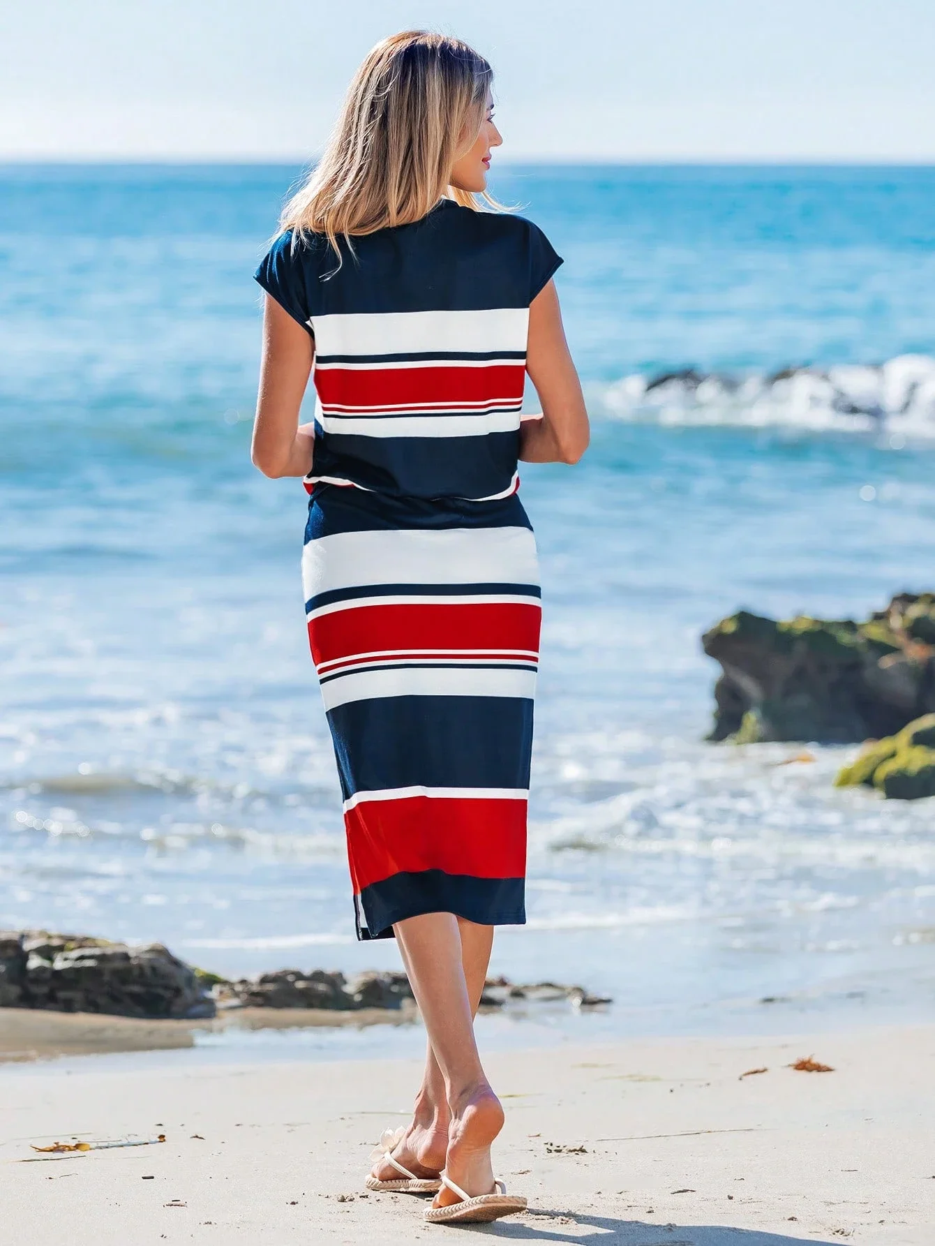 Women Striped Cap Sleeve T-Shirt And Skirt Set Beach Style Summer Vacation Outfit
Women Striped Cap Sleeve T-Shirt And Skirt Set Beach Style Summer Vacation Outfit