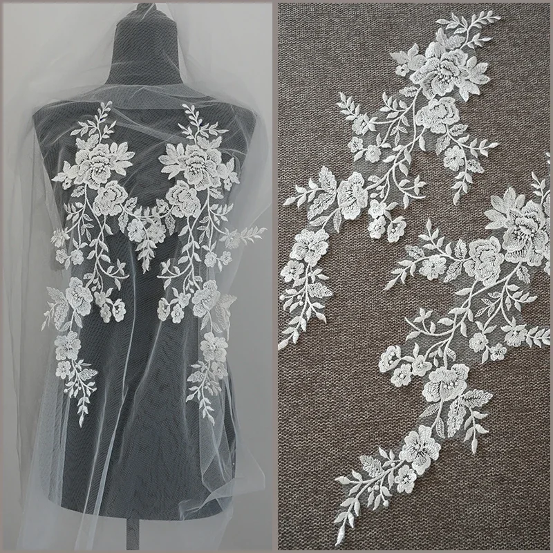 Large Floral Embroidery Neckline Neck Collar Lace Applique, Off White Gold Bridal Dress Decoration, New, 2 Pcs, 1 Pair
Large Floral Embroidery Neckline Neck Collar Lace Applique, Off White Gold Bridal Dress Decoration, New, 2 Pcs, 1 Pair