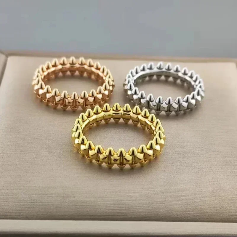 2025 New 925 silver high-grade riveted ring men and women luxury fashion jewelry gifts, Europe and the United States
2025 New 925 silver high-grade riveted ring men and women luxury fashion jewelry gifts, Europe and the United States