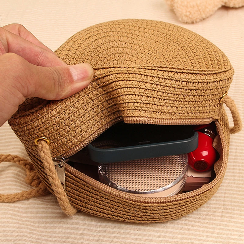 New Fashion Round Straw Bag Handmade Rattan Woven Straw Handbag Summer Beach Bag Handbag Knit For Women Girl Shoulder Bags
New Fashion Round Straw Bag Handmade Rattan Woven Straw Handbag Summer Beach Bag Handbag Knit For Women Girl Shoulder Bags
