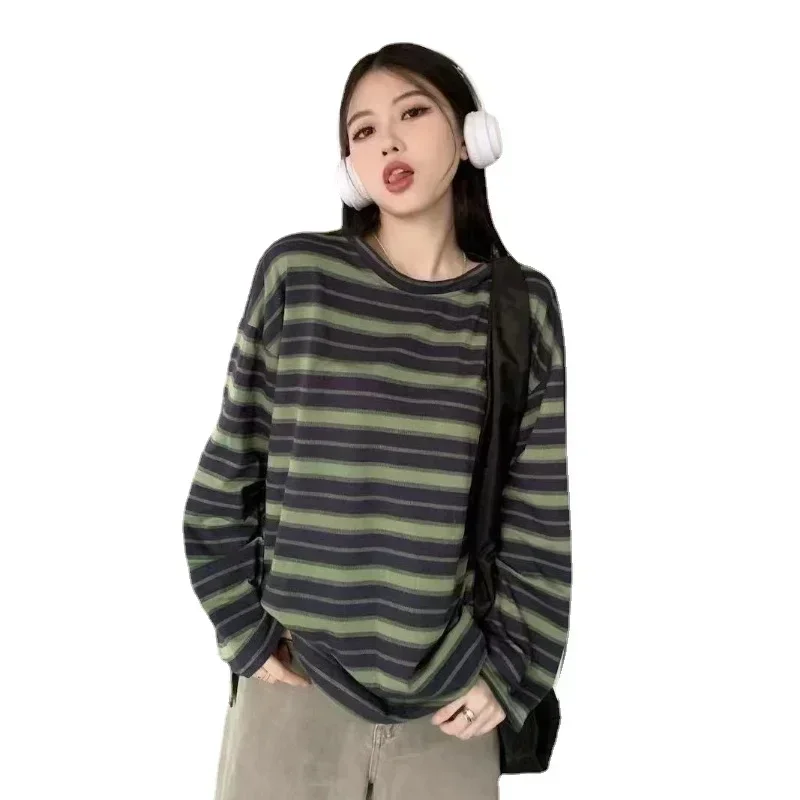 Women Sweatshirt Long Sleeve women's clothing Anime Hoodies Striped T Shirt Harajuku Streetwear Pullovers Women Tops jackets
Women Sweatshirt Long Sleeve women's clothing Anime Hoodies Striped T Shirt Harajuku Streetwear Pullovers Women Tops jackets