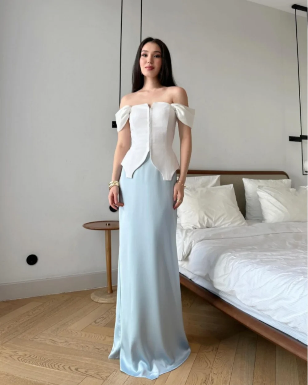 Customized A-line Floor length Off-the-shoulder Evening Dresses contrast color Jersey Prom Gown Pleat Draped Party Dresses
Customized A-line Floor length Off-the-shoulder Evening Dresses contrast color Jersey Prom Gown Pleat Draped Party Dresses