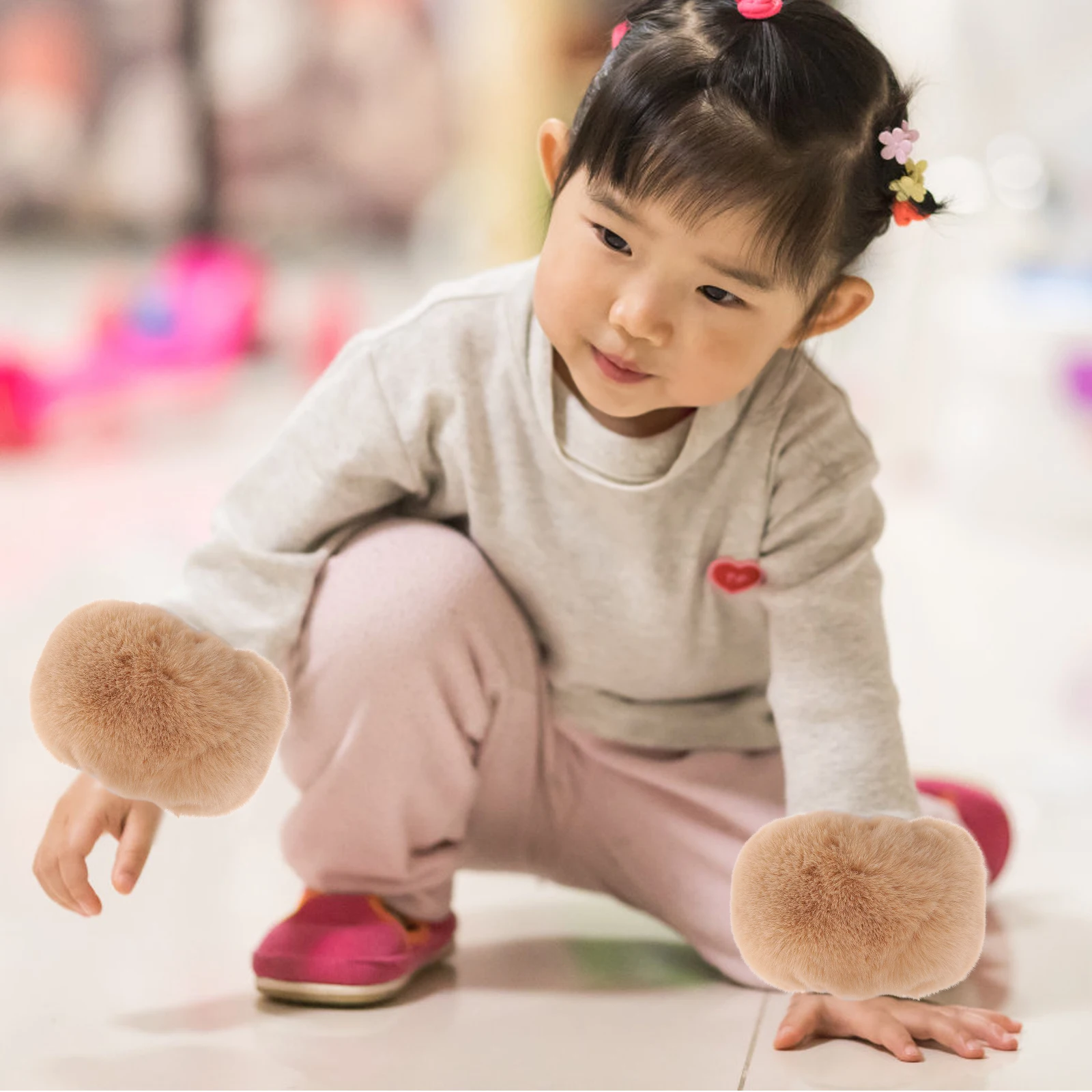 1Pair Winter Wrist Warmers Furry Cuff Lovely Silky Dense Thick Best Looking Costume Sweaters Jackets Wind Protection
1Pair Winter Wrist Warmers Furry Cuff Lovely Silky Dense Thick Best Looking Costume Sweaters Jackets Wind Protection