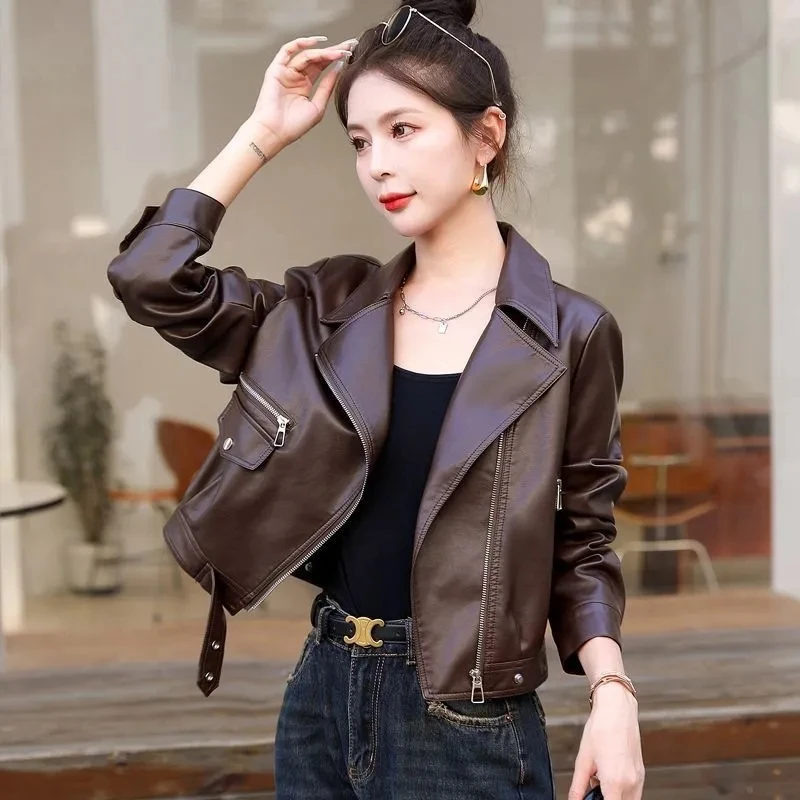 2024 Spring Autumn New Leather Coat Female Short Motorcycle Suit pu Suit Collar Jackets Zipper pocket Leather Short Jacket
2024 Spring Autumn New Leather Coat Female Short Motorcycle Suit pu Suit Collar Jackets Zipper pocket Leather Short Jacket