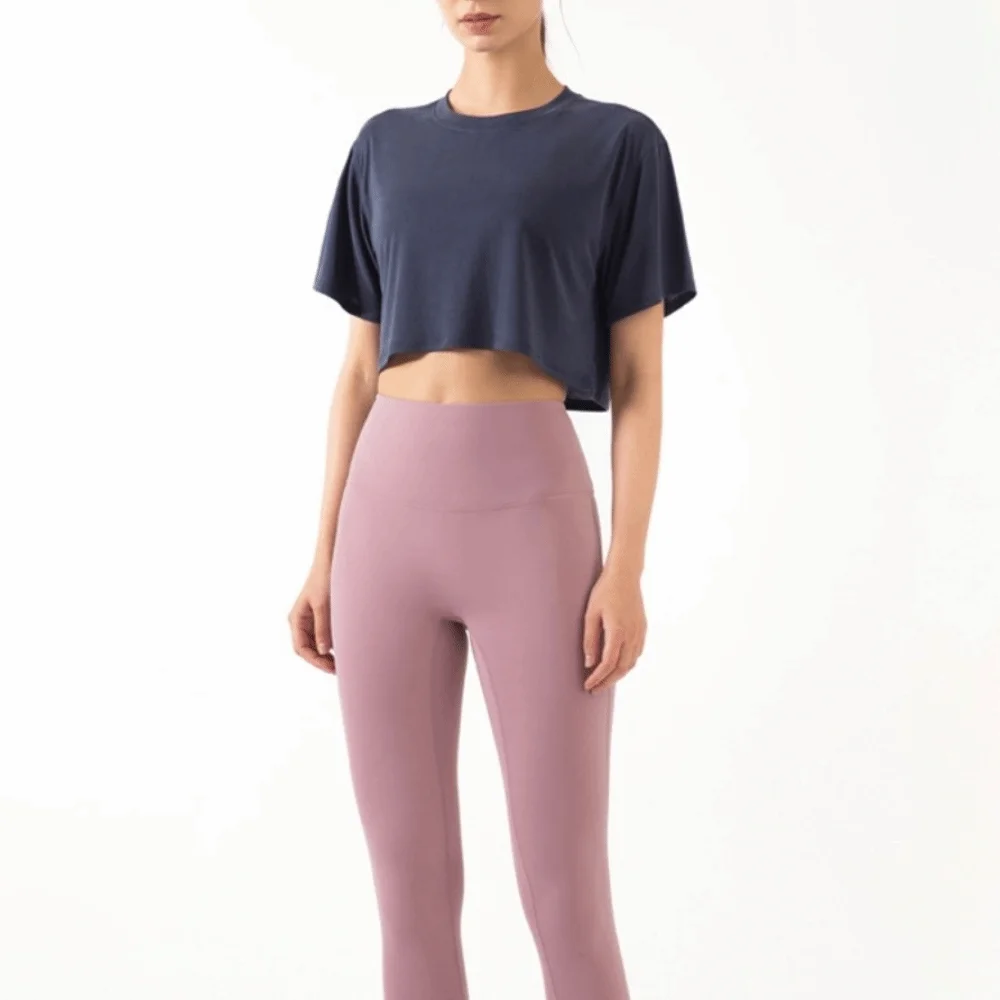 Loose Fit Yoga Sports Tops Short-Sleeved T-shirts Exercise Crop Top Quick-Drying Lightweight Fitness Clothes Outdoor Training
Loose Fit Yoga Sports Tops Short-Sleeved T-shirts Exercise Crop Top Quick-Drying Lightweight Fitness Clothes Outdoor Training