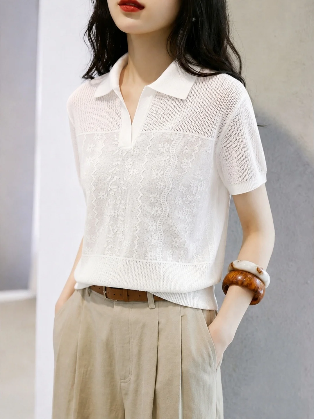 Korean Style Casual Versatile Ice Silk Knitted Shirt Summer New Collar Short Sleeve Top Fashionable Ageless Straight Cut
Korean Style Casual Versatile Ice Silk Knitted Shirt Summer New Collar Short Sleeve Top Fashionable Ageless Straight Cut