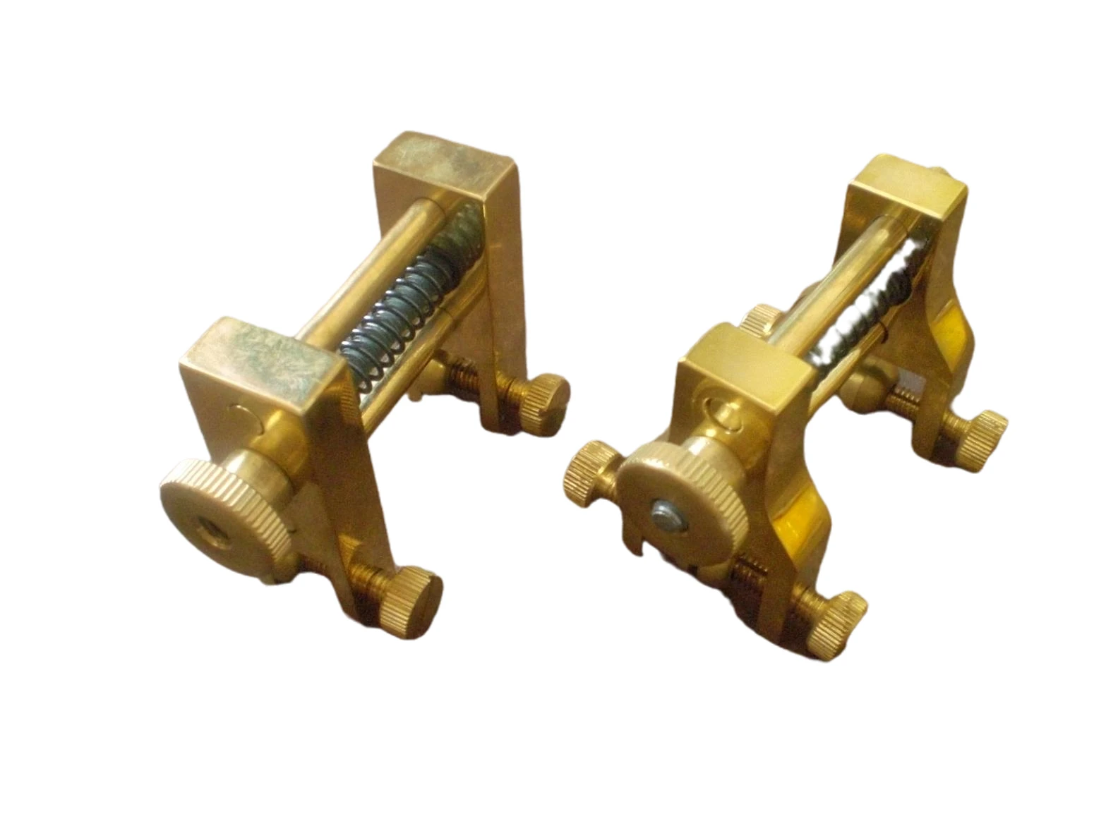 2pcs Different Violin EDGE CLAMP For Repairing Cracks Tool 4 Claws and 2 Claws
2pcs Different Violin EDGE CLAMP For Repairing Cracks Tool 4 Claws and 2 Claws