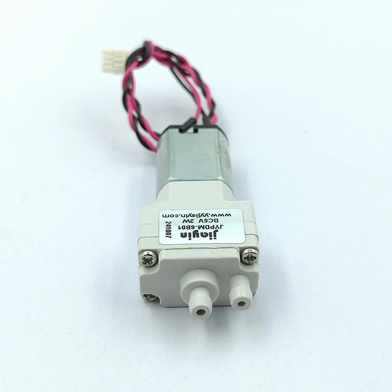 Миниатюрный диафрагменный водяной насос JYPDM-6B01 030 самовсасывающий, с питанием от постоянного тока 3В, 3.7В, 5В, 6В для роботов-пылесосов и миниатюрных устройств
Миниатюрный диафрагменный водяной насос JYPDM-6B01 030 самовсасывающий, с питанием от постоянного тока 3В, 3.7В, 5В, 6В для роботов-пылесосов и миниатюрных устройств