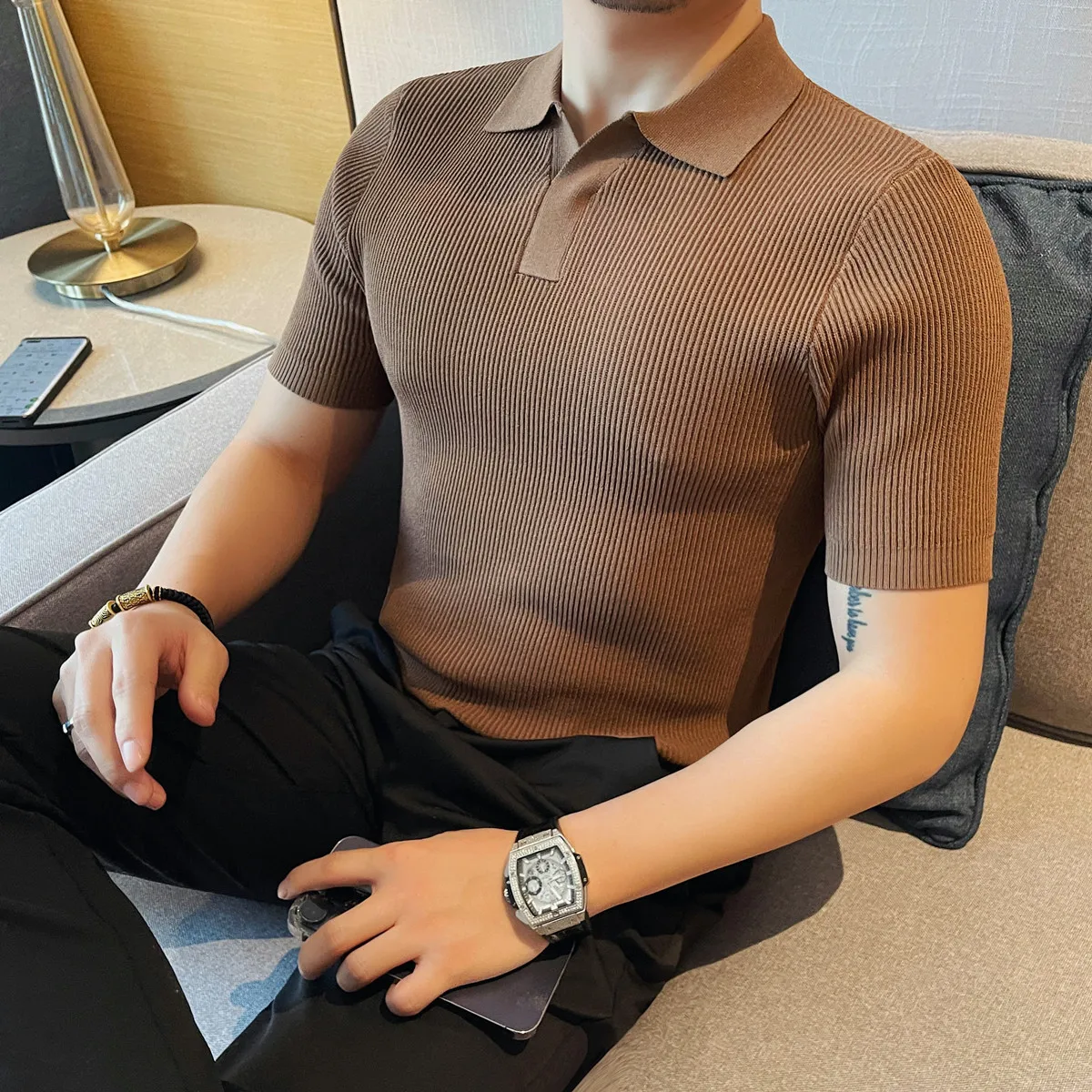 Summer Ice Silk Knitted Polo Shirts Fashion Line Design Casual V Neck Short Sleeve Breathable Slim Fit T-shirt Tops Men Clothing
Summer Ice Silk Knitted Polo Shirts Fashion Line Design Casual V Neck Short Sleeve Breathable Slim Fit T-shirt Tops Men Clothing