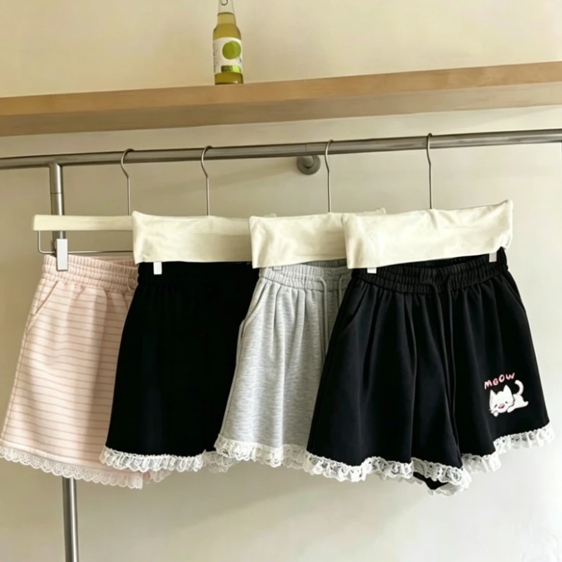 Kawaii Cat Embroidery Lace Trim Shorts Women Korean Japanese Sweet Lolita Elastic Waist Loose Casual Summer Daily Bottoms
Kawaii Cat Embroidery Lace Trim Shorts Women Korean Japanese Sweet Lolita Elastic Waist Loose Casual Summer Daily Bottoms
