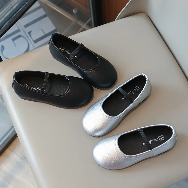 Fashionable Korean Style Soft Bottom Solid Color Casual Versatile Elegant Flats Autumn New Children Leather Shoes for Girls
Fashionable Korean Style Soft Bottom Solid Color Casual Versatile Elegant Flats Autumn New Children Leather Shoes for Girls
