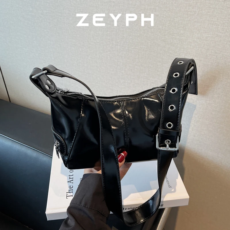 Zeyph Chain Strap Y2k Style Women s Four Season Shoulder Bag Crossbody Bag Medium Small Square Bag
Zeyph Chain Strap Y2k Style Women s Four Season Shoulder Bag Crossbody Bag Medium Small Square Bag