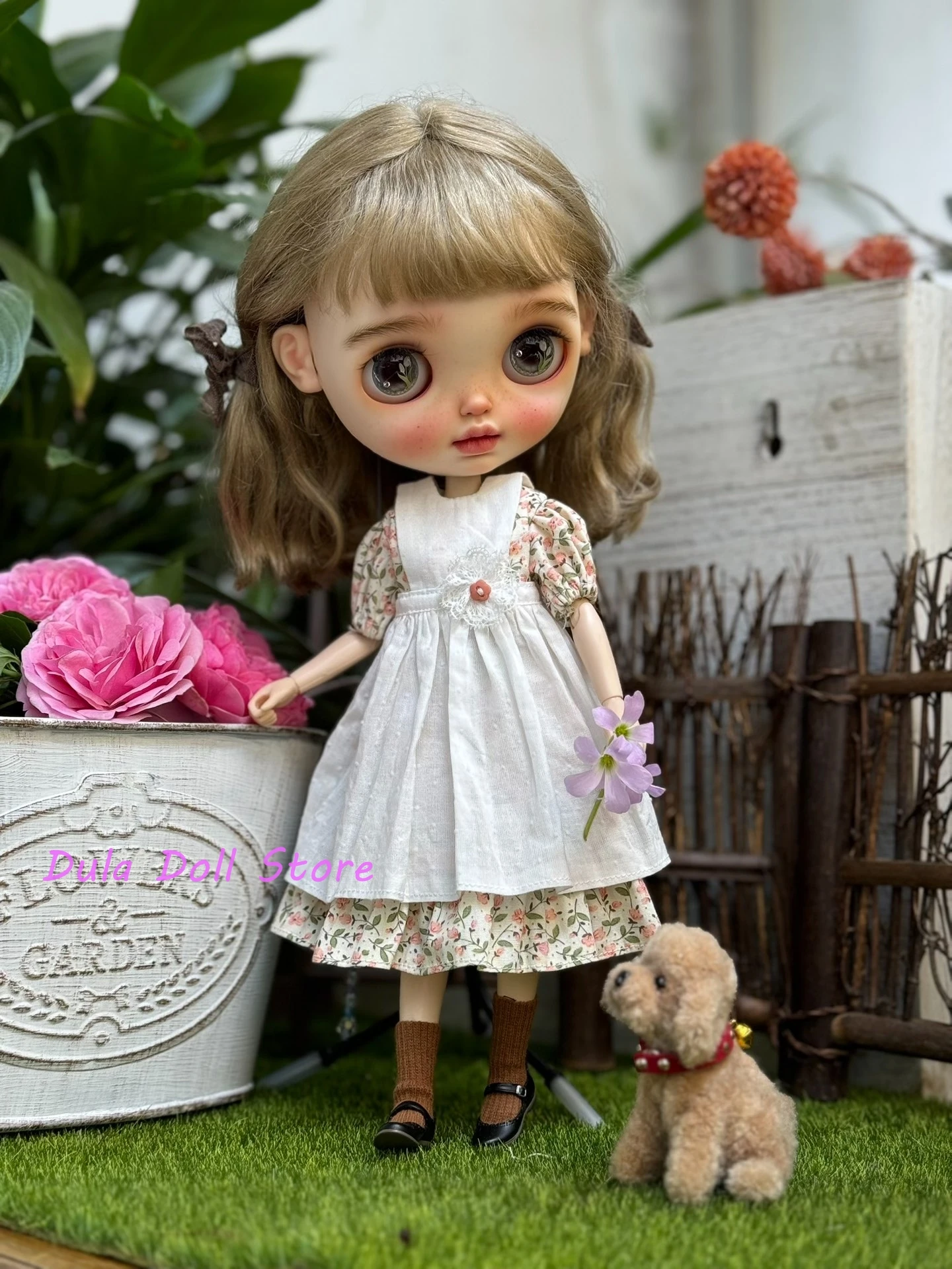 Dula Doll Clothes Handmade Floral long skirt and apron for Blythe Landoudou Landazz ob24 ob22 Azone Doll
Dula Doll Clothes Handmade Floral long skirt and apron for Blythe Landoudou Landazz ob24 ob22 Azone Doll