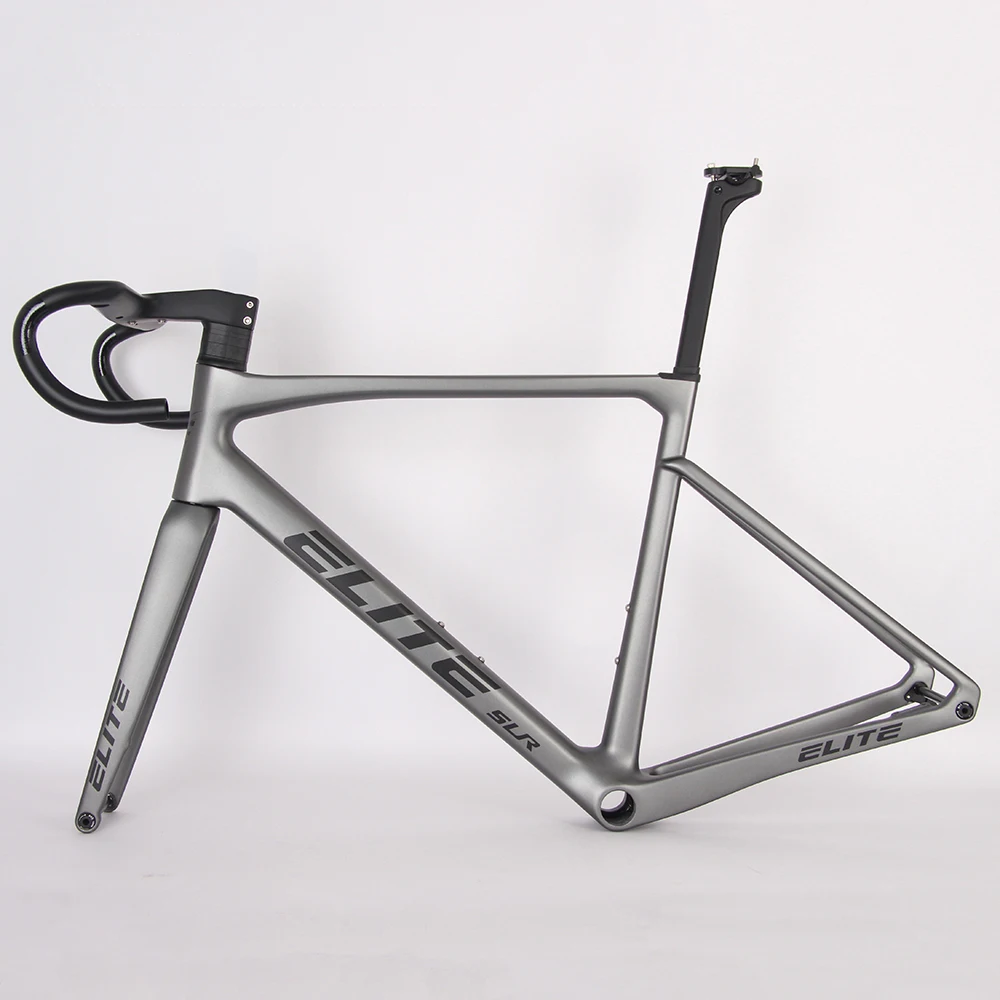 T800 T1000 Carbon Road Bike Frame Fully Internal Cable Routing Di2 Compatible 700*32c Disc Brakes Bike Frame 47/49/51/54/56CM
T800 T1000 Carbon Road Bike Frame Fully Internal Cable Routing Di2 Compatible 700*32c Disc Brakes Bike Frame 47/49/51/54/56CM