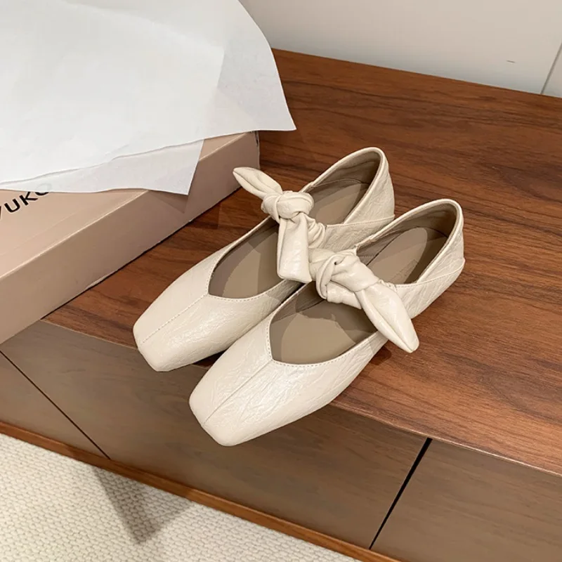 Новые женские туфли Мэри Джейн, изысканные повседневные туфли с квадратным носком для женщин, элегантные французские туфли на плоской подошве, дизайнерская обувь, Zapatos Mujer
Новые женские туфли Мэри Джейн, изысканные повседневные туфли с квадратным носком для женщин, элегантные французские туфли на плоской подошве, дизайнерская обувь, Zapatos Mujer