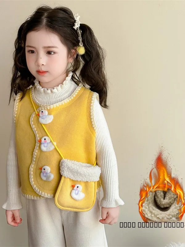 Теплый жилет для девочек на флисовой подкладке, осенне-зимний, с мультяшным рисунком, из искусственного меха ягненка, корейский стиль, детский терможилет
Теплый жилет для девочек на флисовой подкладке, осенне-зимний, с мультяшным рисунком, из искусственного меха ягненка, корейский стиль, детский терможилет