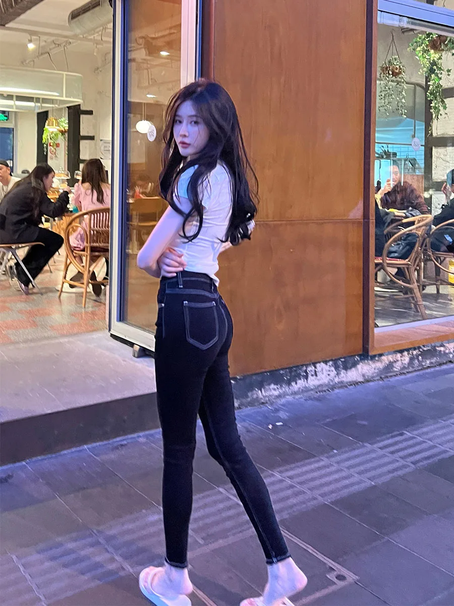 Облегающие джинсовые капри с высокой талией, женские эластичные длинные леггинсы с контролем живота, лето 2024, модный тренд
Облегающие джинсовые капри с высокой талией, женские эластичные длинные леггинсы с контролем живота, лето 2024, модный тренд