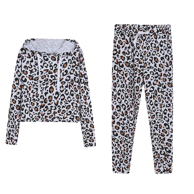 Ladies Fashionable Leopard Print Hoodie Set Loose Slimming High Waist Wide Leg Drawstring Sweatpants Trendy Streetwear
Ladies Fashionable Leopard Print Hoodie Set Loose Slimming High Waist Wide Leg Drawstring Sweatpants Trendy Streetwear