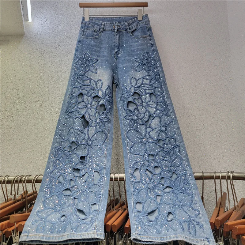 New French-style elegant, stylish and versatile women's wide-leg jeans with hollow-out flower embroidery
New French-style elegant, stylish and versatile women's wide-leg jeans with hollow-out flower embroidery