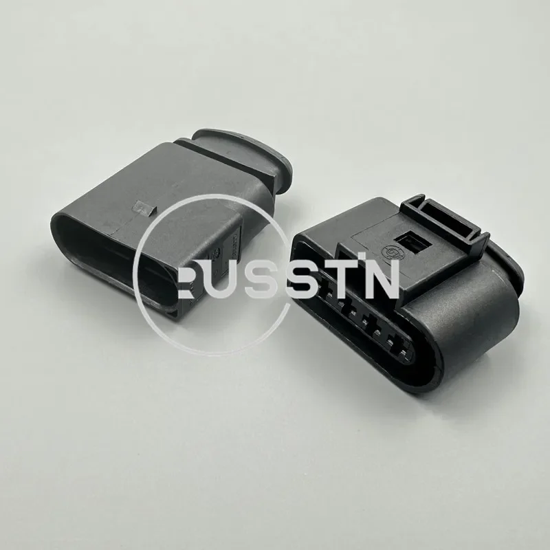 1 Set 4 Pin 3.5mm Ignition Coil Plug 1J0973724 1534159-1 Car Oxygen Sensor Wire Socket AC Assembly Connector For VW
1 Set 4 Pin 3.5mm Ignition Coil Plug 1J0973724 1534159-1 Car Oxygen Sensor Wire Socket AC Assembly Connector For VW