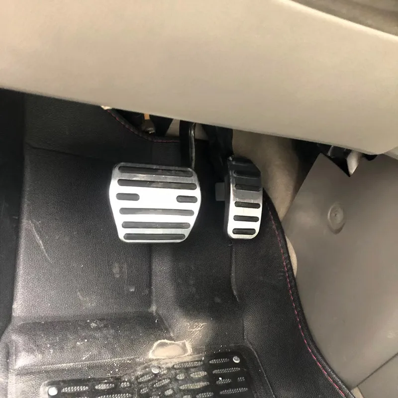 For Nissan Juke F15 2011 To 2018 Infiniti ESQ 2014 Aluminum Brake Accelerator Pedal Non-Slip Cover Interior Styling Accessories
For Nissan Juke F15 2011 To 2018 Infiniti ESQ 2014 Aluminum Brake Accelerator Pedal Non-Slip Cover Interior Styling Accessories