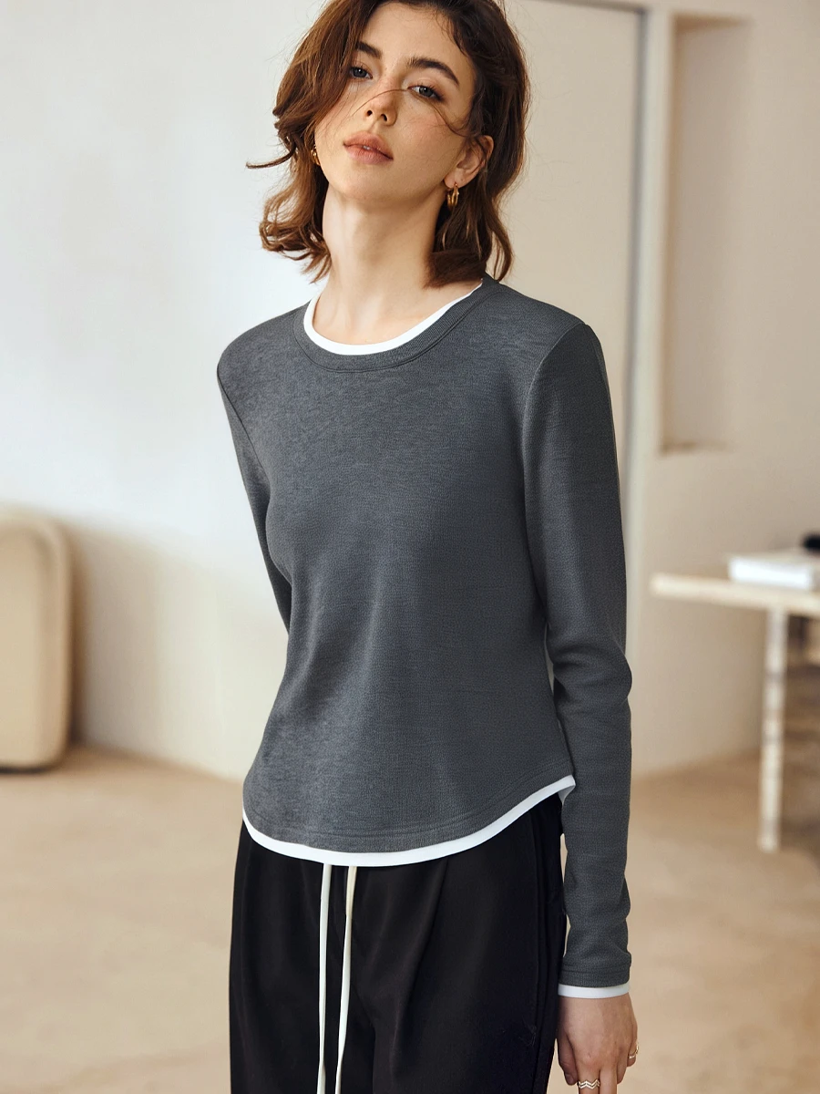 OLrain Stitching Simple Design Long-sleeved T-shirt Women's Autumn 2025 New Contrasting Color Crew Neck Top M57QT000191
OLrain Stitching Simple Design Long-sleeved T-shirt Women's Autumn 2025 New Contrasting Color Crew Neck Top M57QT000191