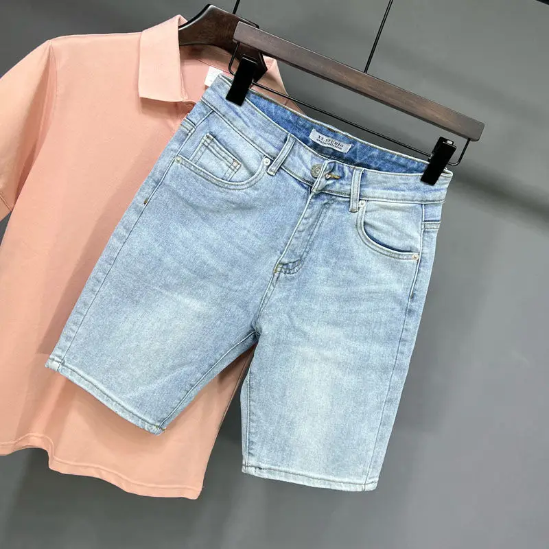 Дизайнерская мужская одежда Брендовые джинсовые шорты Мужские летние потертые светло-голубые повседневные красивые простые модные мужские шорты в стиле ретро
Дизайнерская мужская одежда Брендовые джинсовые шорты Мужские летние потертые светло-голубые повседневные красивые простые модные мужские шорты в стиле ретро