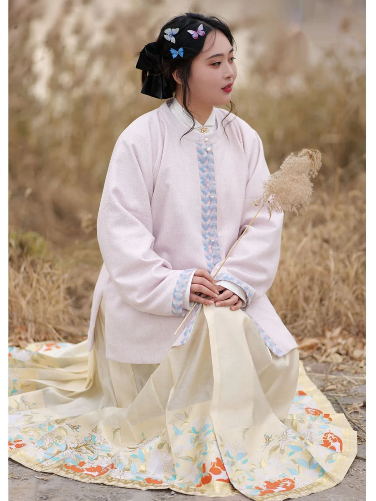 Original Large Size Hanfu Ming Dynas round Ne Narrow Sve Top Small Fraance Sle Autumn Daily Slimming Women's Clothing
Original Large Size Hanfu Ming Dynas round Ne Narrow Sve Top Small Fraance Sle Autumn Daily Slimming Women's Clothing