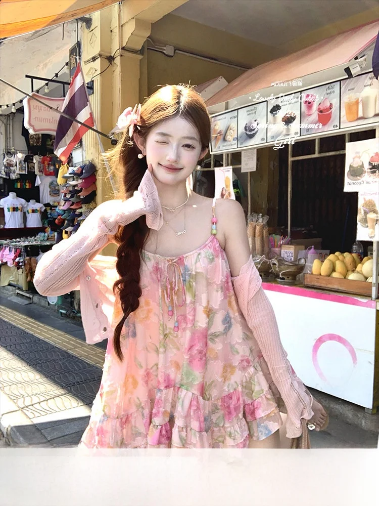 Sweet Floral Print Maxi Dress with Ruffle Sleeves Women's Summer Casual Gown Acaine Brand Off-Shoulder Beaded Strap Dress
Sweet Floral Print Maxi Dress with Ruffle Sleeves Women's Summer Casual Gown Acaine Brand Off-Shoulder Beaded Strap Dress