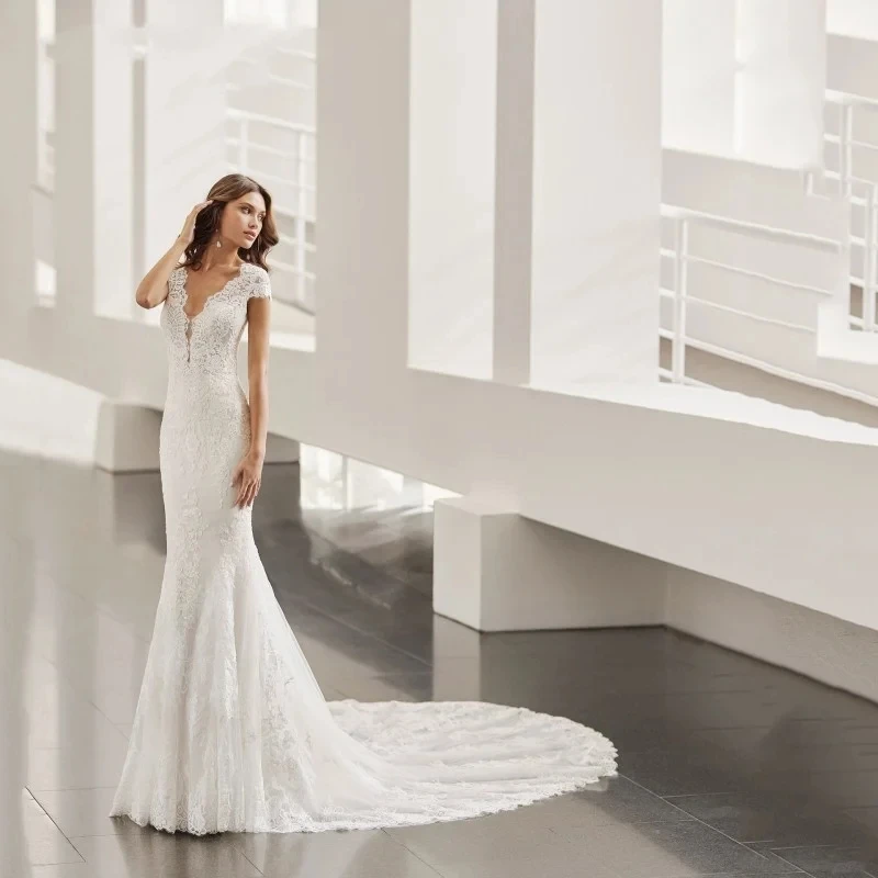 Classic Wedding Dresses For Women 2024 Vintage Bridal Gowns Lace Appliques V-Neck Short Sleeves Robes Pretty Vestidos De Novia
Classic Wedding Dresses For Women 2024 Vintage Bridal Gowns Lace Appliques V-Neck Short Sleeves Robes Pretty Vestidos De Novia