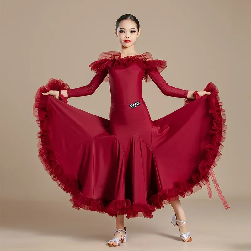 Новые современные танцевальные костюмы для девочек, профессиональные танцевальные костюмы для вальса и юбки для бальных танцев
Новые современные танцевальные костюмы для девочек, профессиональные танцевальные костюмы для вальса и юбки для бальных танцев