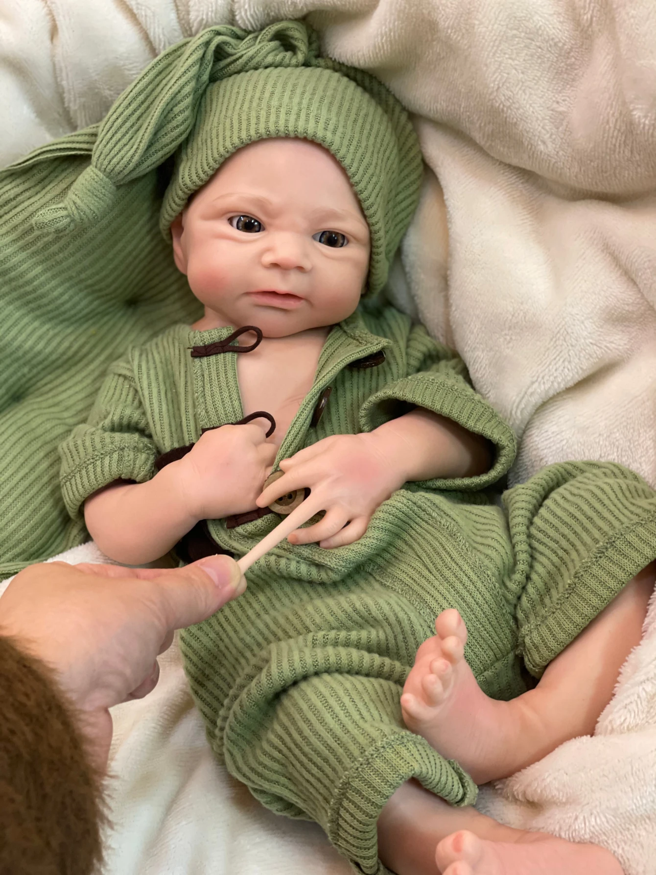 45 cm Elijah Girl 100% Platinum Solid Silicone Reborn Doll Handmade Bebe Newborn Doll For Children Birthday Gifts
45 cm Elijah Girl 100% Platinum Solid Silicone Reborn Doll Handmade Bebe Newborn Doll For Children Birthday Gifts